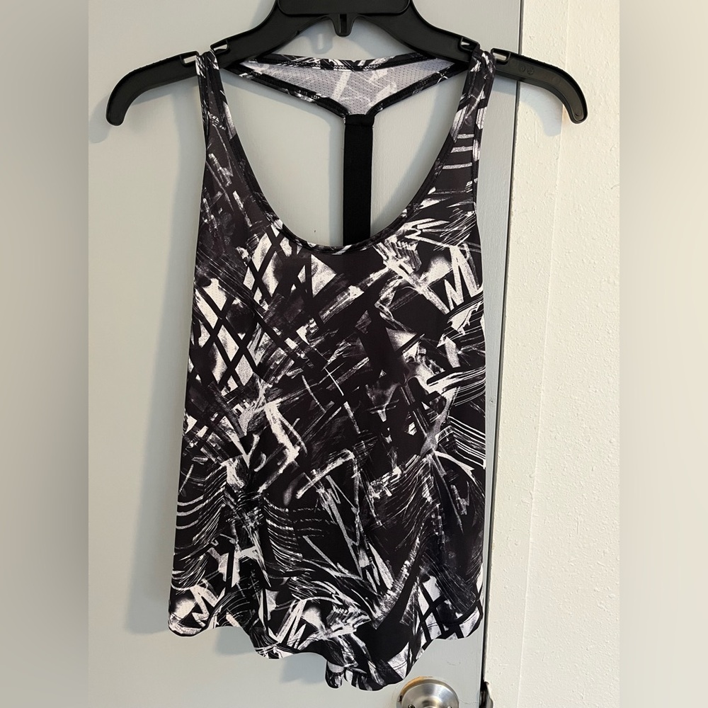 Black and White Abstract Women's Tank Top